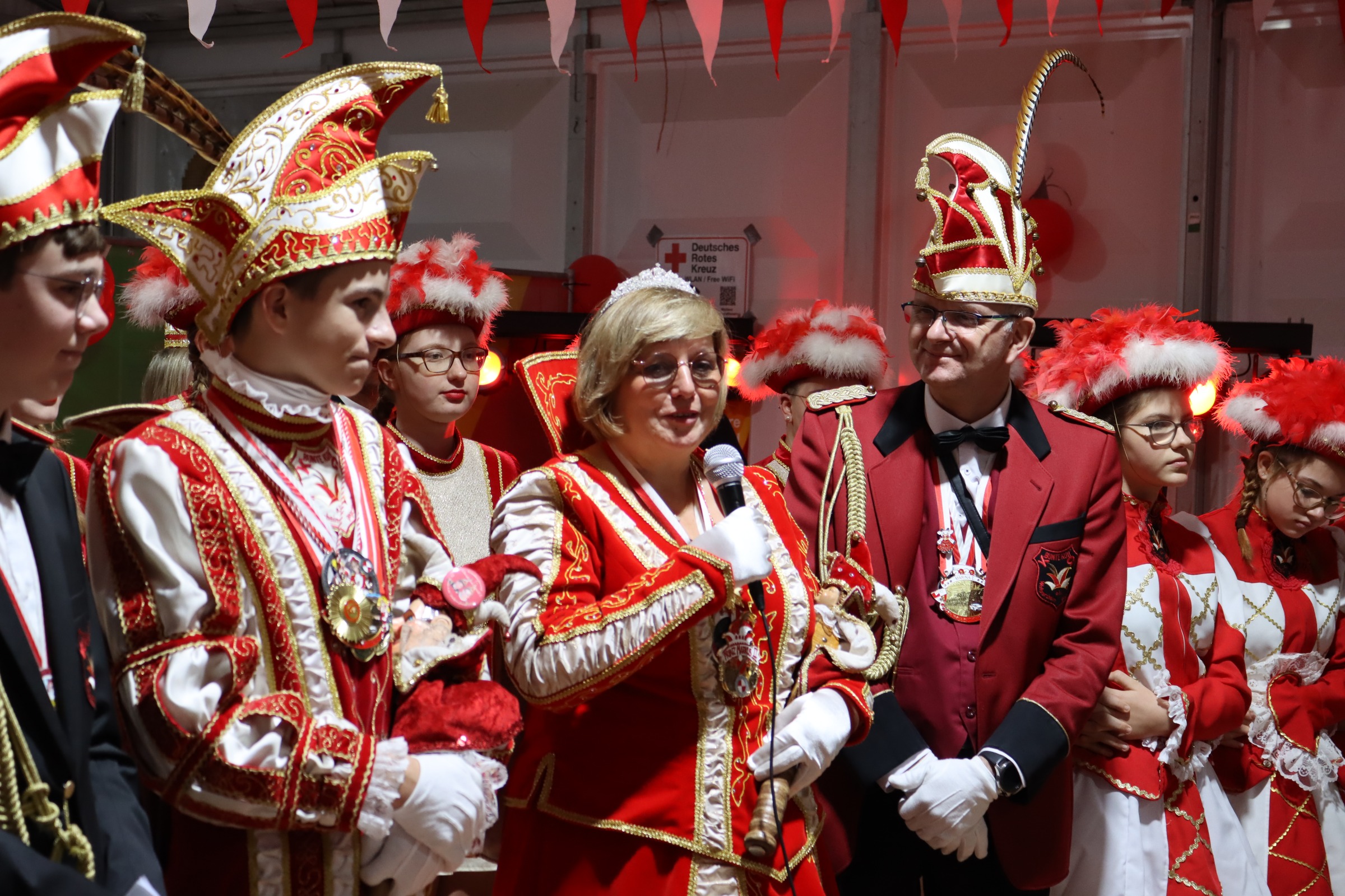 Read more about the article Walporzheimer Karnevalisten eröffneten die Session 2022/2023